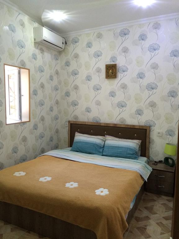Kutaisi Best Guest House Extérieur photo