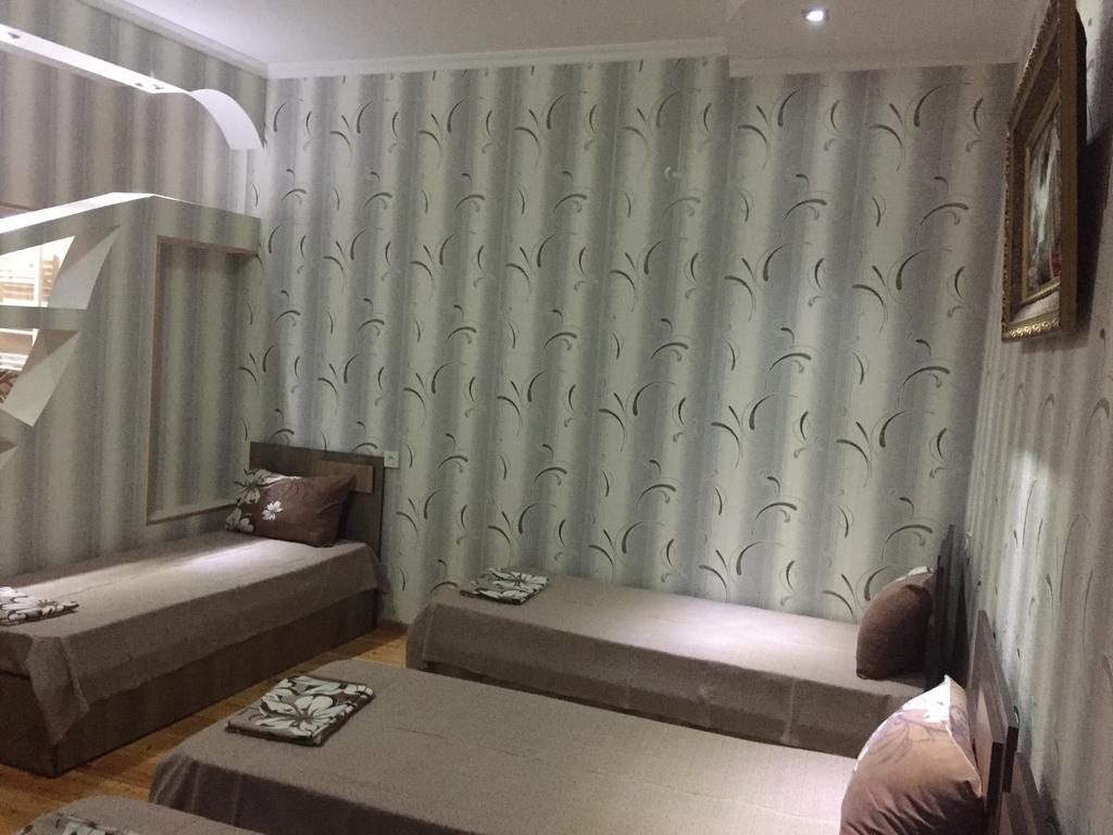 Kutaisi Best Guest House Extérieur photo