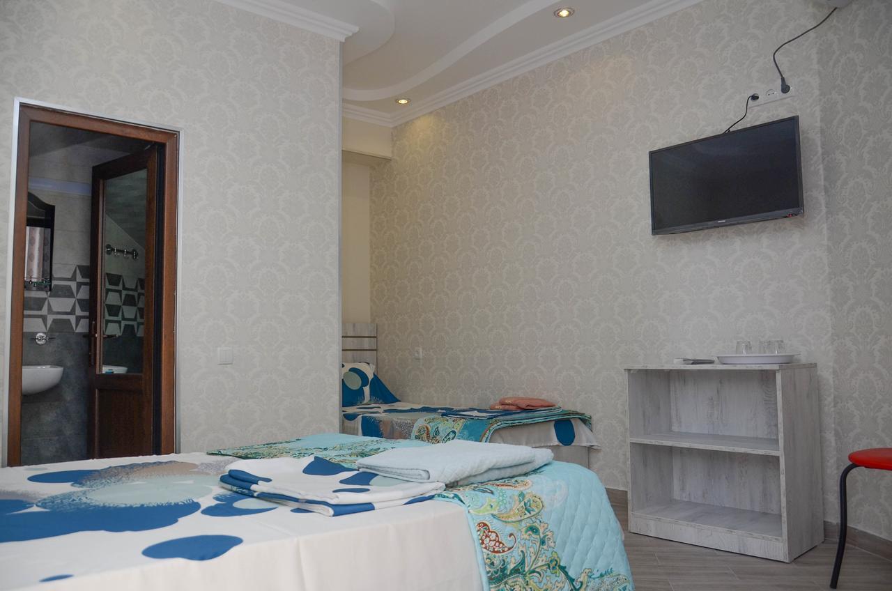 Kutaisi Best Guest House Extérieur photo