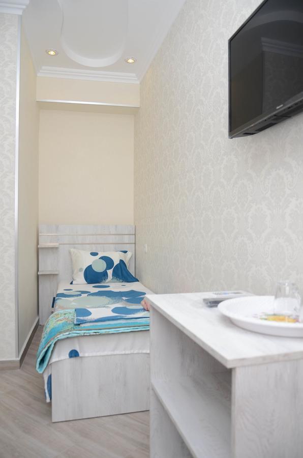 Kutaisi Best Guest House Extérieur photo
