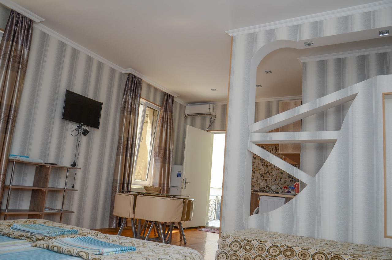 Kutaisi Best Guest House Extérieur photo