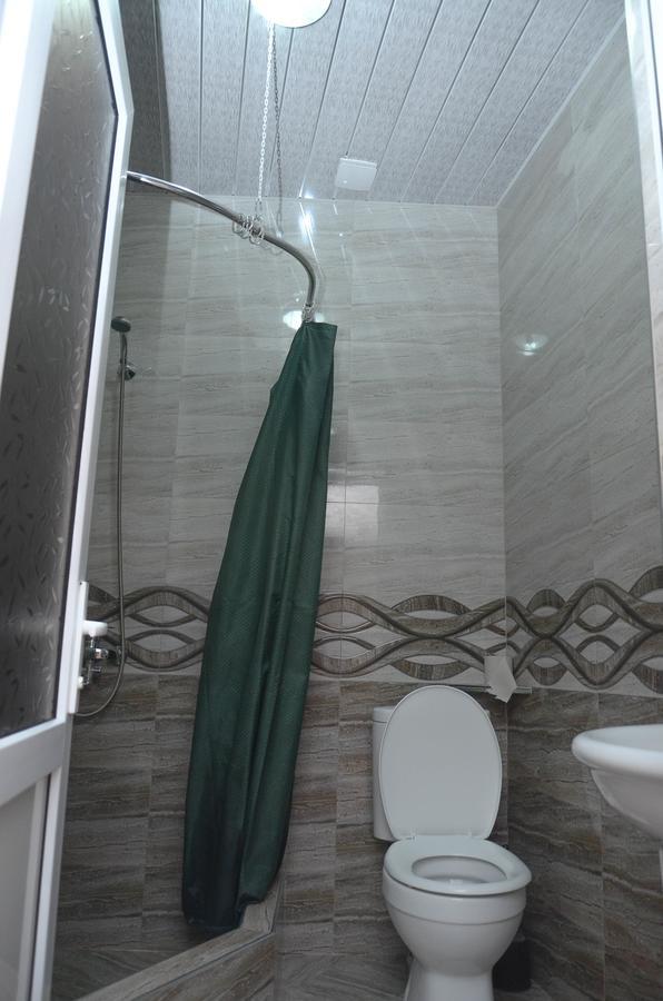 Kutaisi Best Guest House Extérieur photo